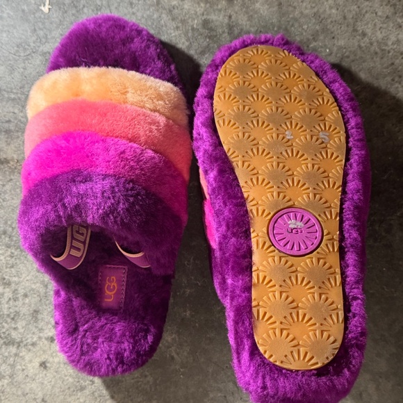 UGG Fluff Yeah Slide - Picture 5 of 8